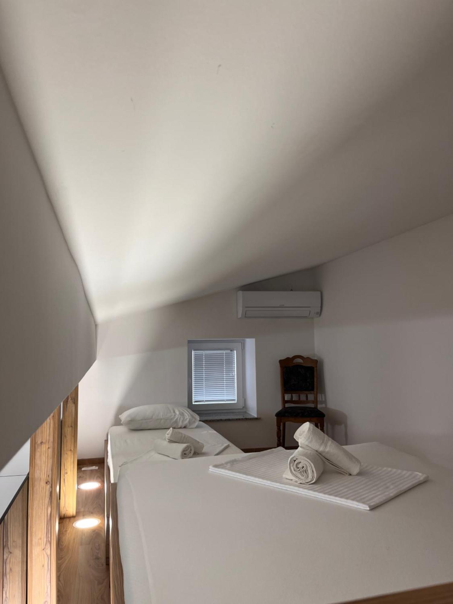 Apartma Nika Pobegi Exterior foto