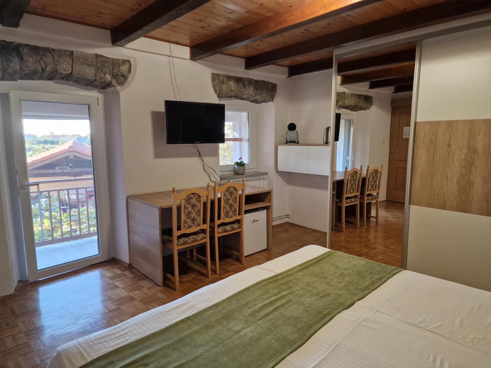 Apartma Nika Pobegi Exterior foto