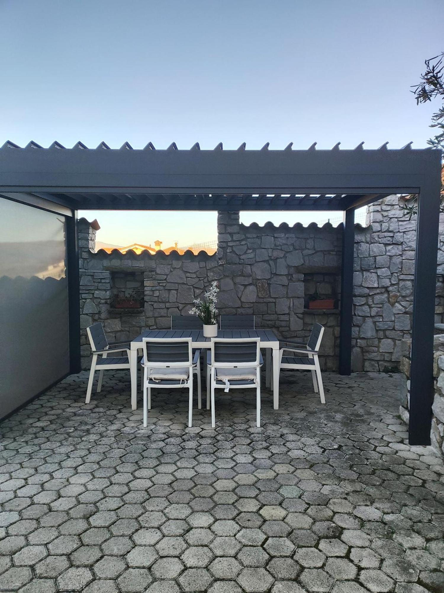 Apartma Nika Pobegi Exterior foto